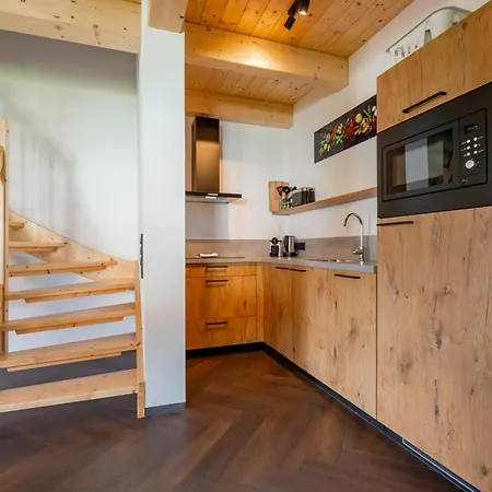 Obermoeschach 10b Feriehus *